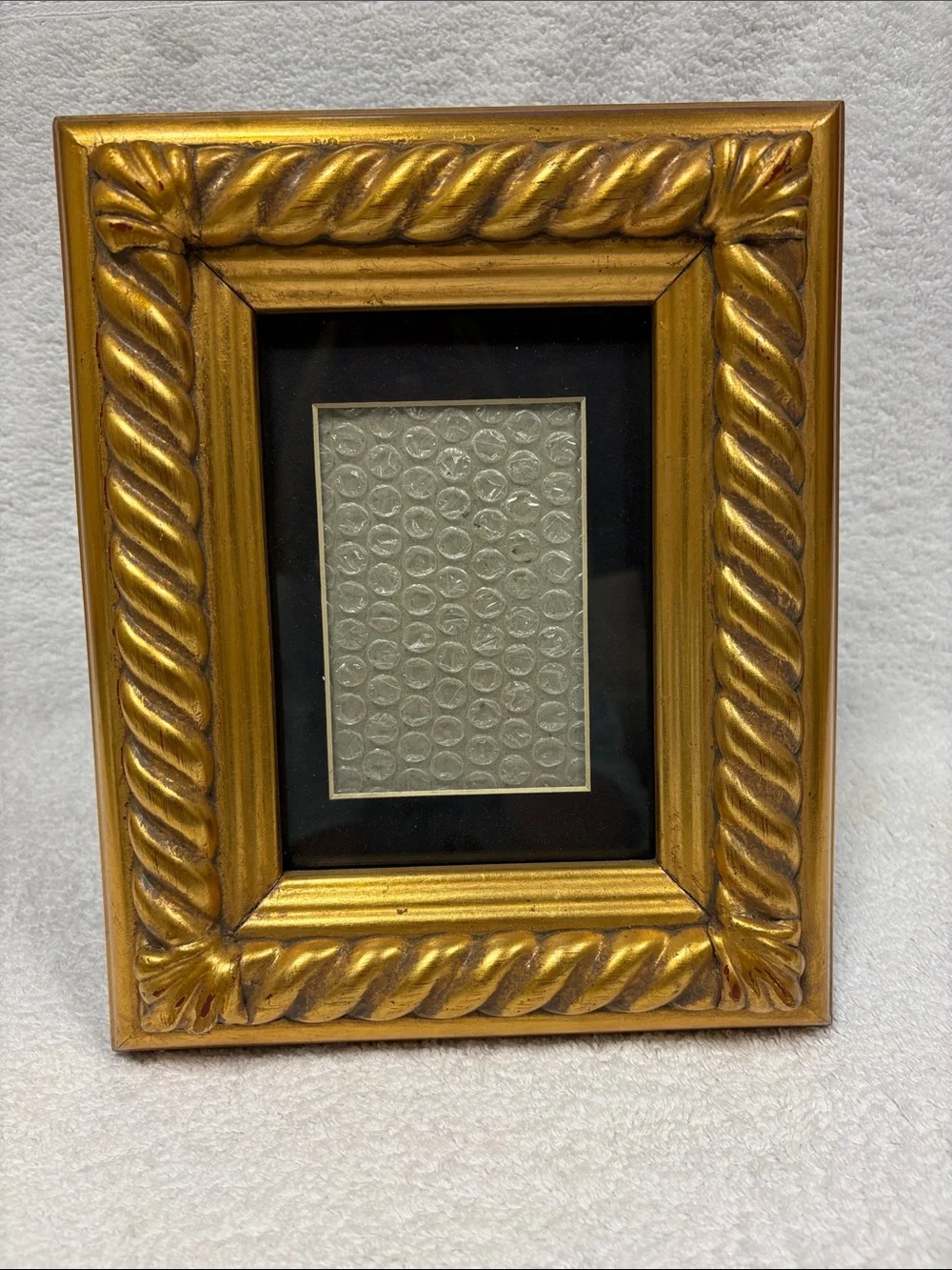 Artemis Design Co. Gold Rope-Edge Decorative distressed Picture Frame